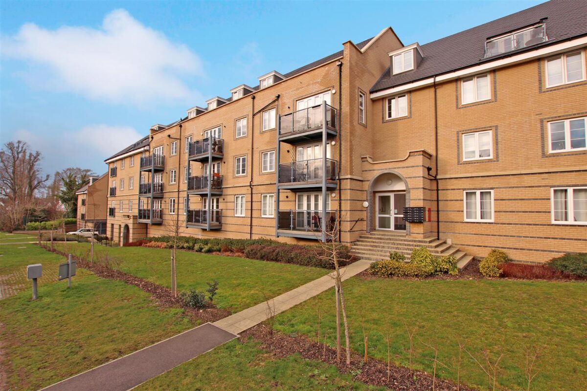 Kingsmead Court, Constables Way, Hertford