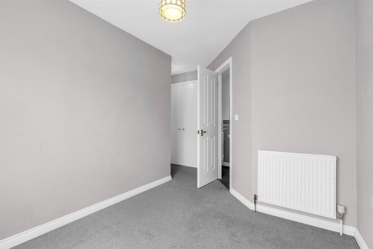 Cobham Close, Enfield
