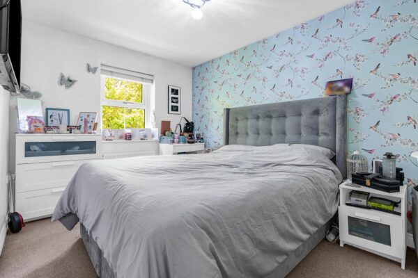 Olvega Drive, Buntingford