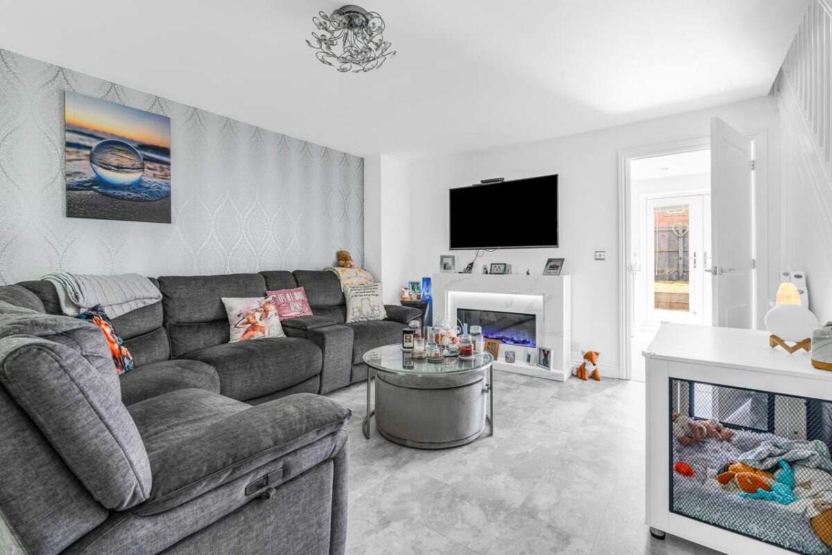 Olvega Drive, Buntingford