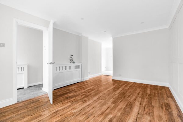 Tanners Crescent, Hertford