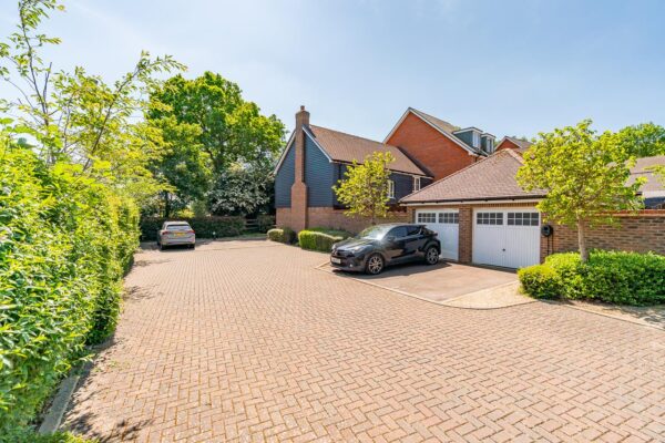 Clements Close, Puckeridge, Ware