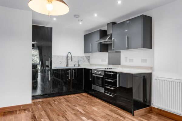 Smeaton Court, Hertford