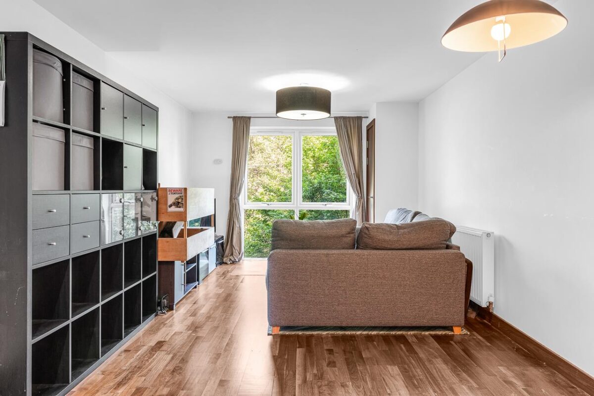 Smeaton Court, Hertford