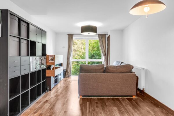 Smeaton Court, Hertford
