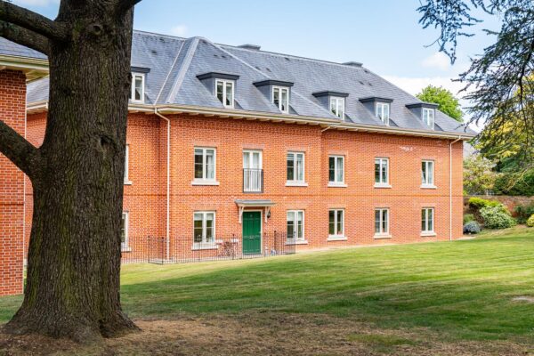 Henmarsh Court, Balls Park, Hertford