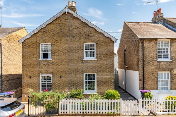 Currie Street, Hertford