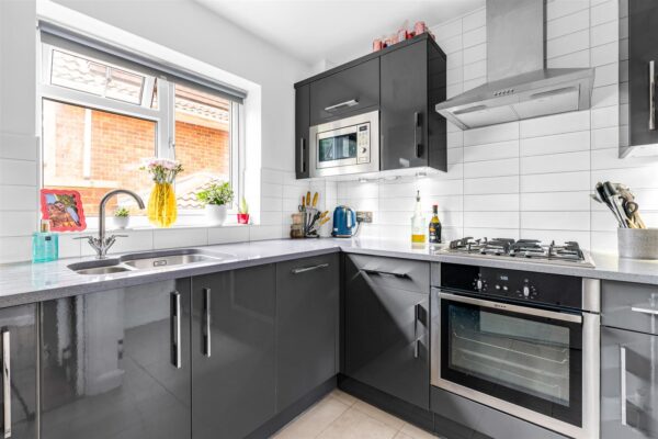 Bramfield, Windsor Drive, Hertford