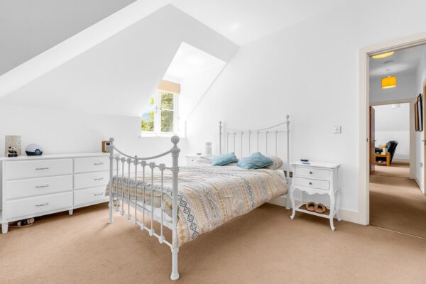 Henmarsh Court, Balls Park, Hertford