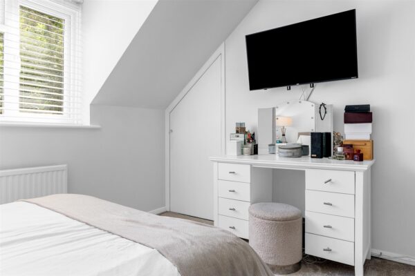 Halleys Ridge, Hertford