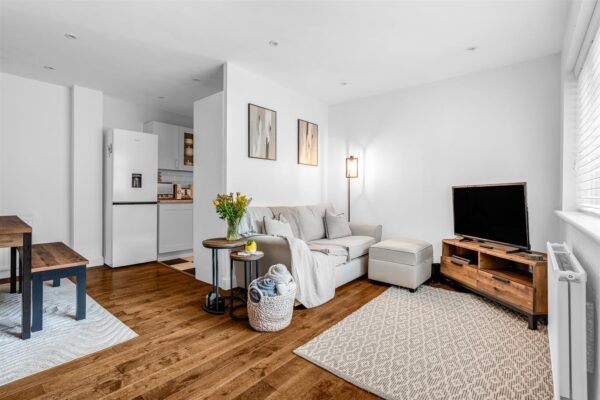 Halleys Ridge, Hertford