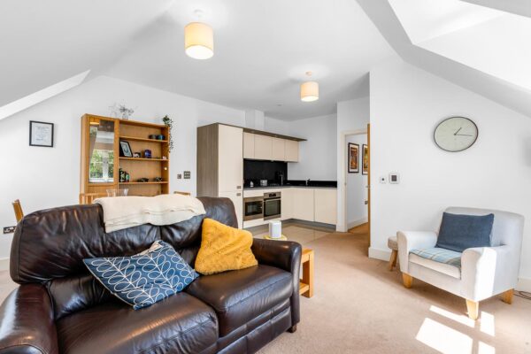 Henmarsh Court, Balls Park, Hertford