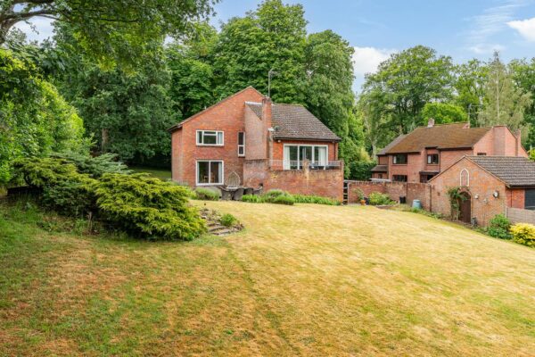 High Molewood, Hertford