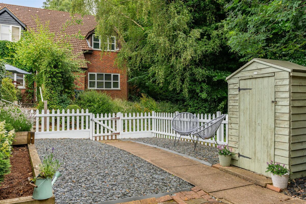 Halleys Ridge, Hertford