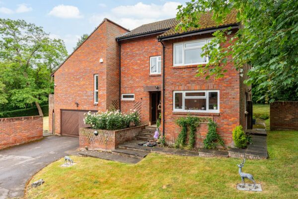 High Molewood, Hertford