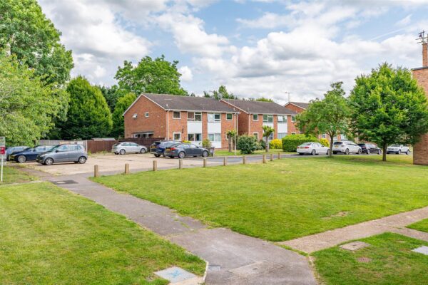 Trapstyle Road, Ware