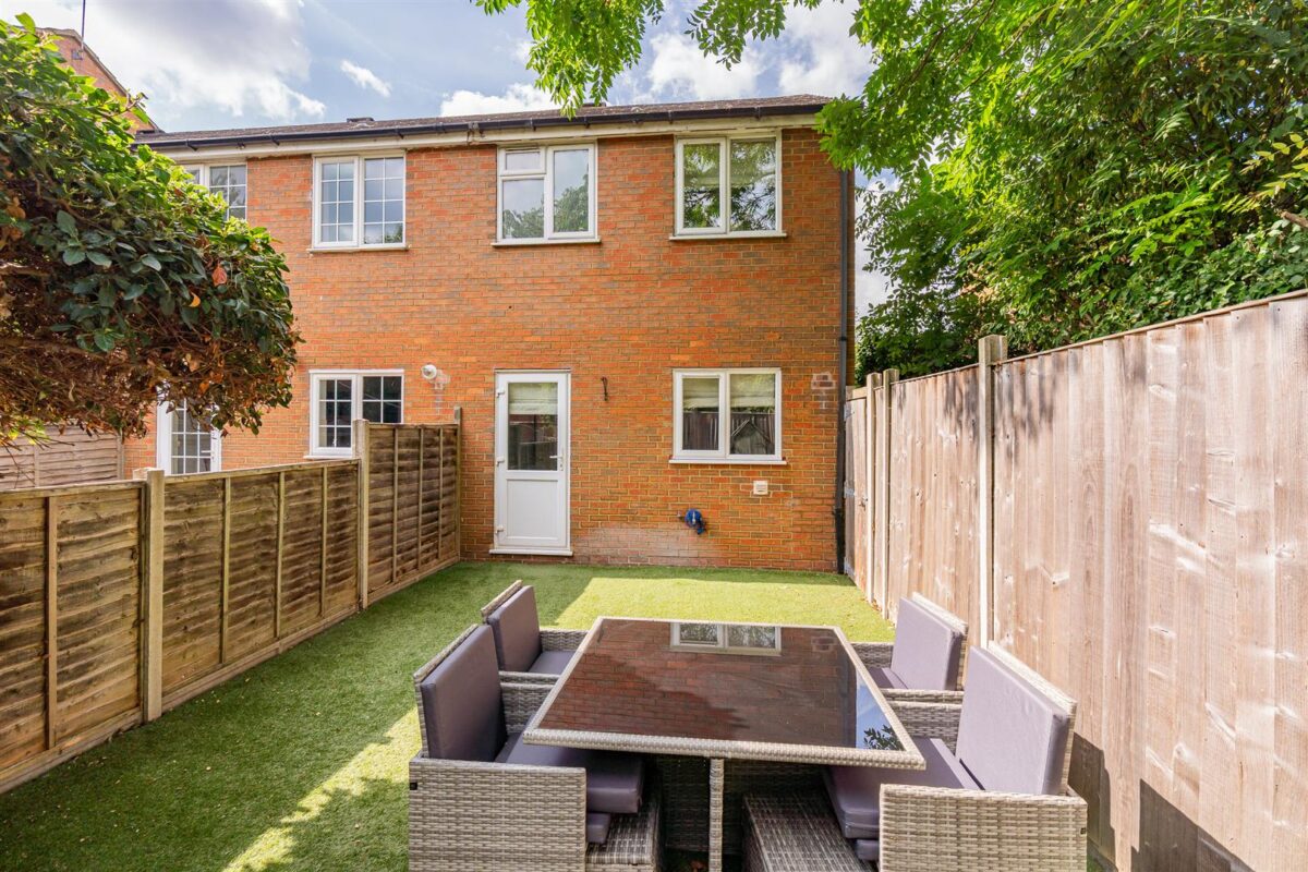 Ryder Close, Hertford