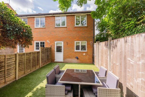 Ryder Close, Hertford