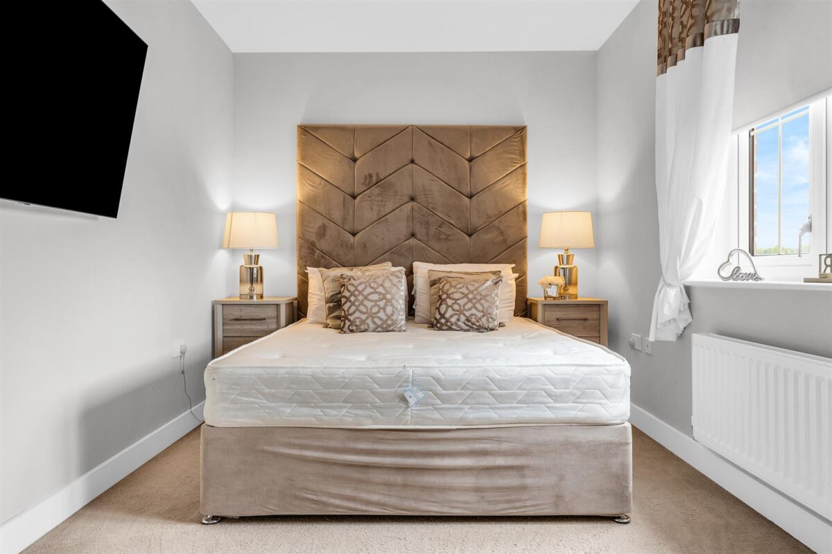 Keen Avenue, Mucklestone House, Buntingford