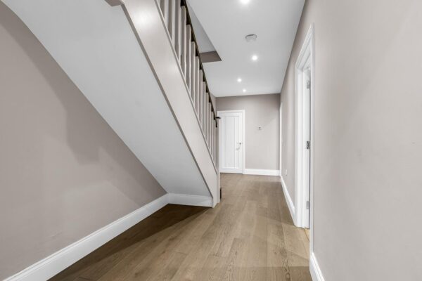 White Horse Close, Hertingfordbury, Hertford