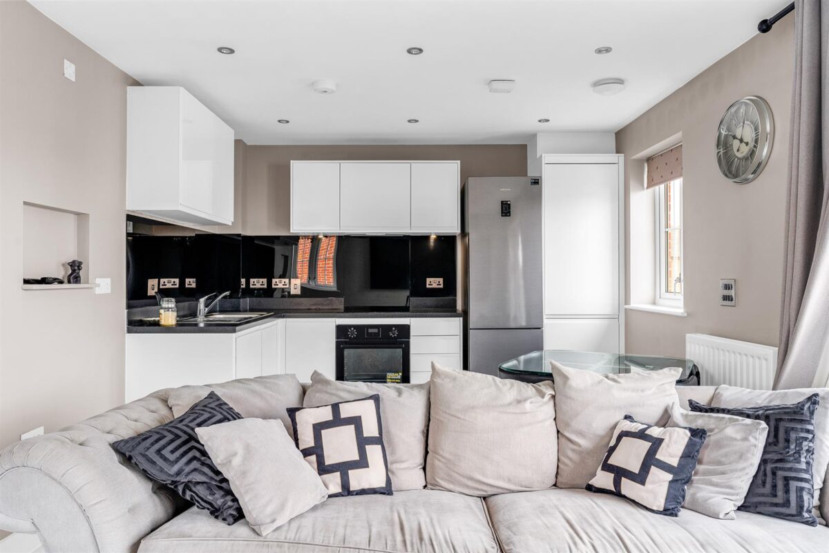 Keen Avenue, Mucklestone House, Buntingford