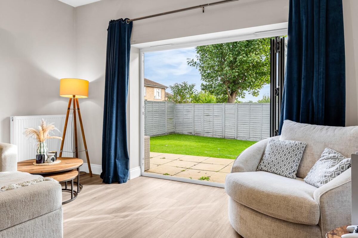 Grove Walk, Hertford