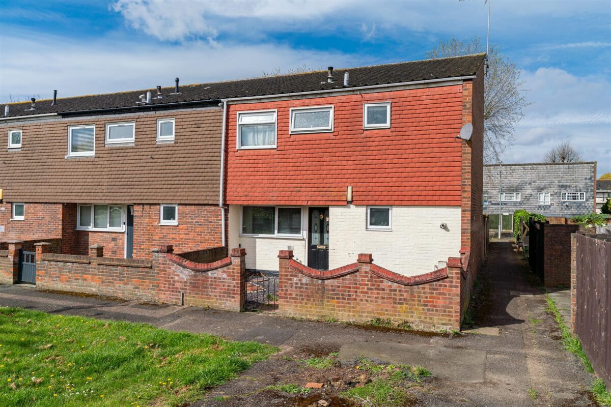 Caneland Court, Waltham Abbey