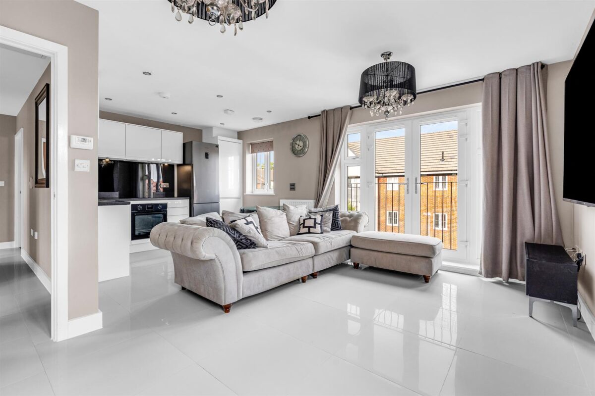 Keen Avenue, Mucklestone House, Buntingford