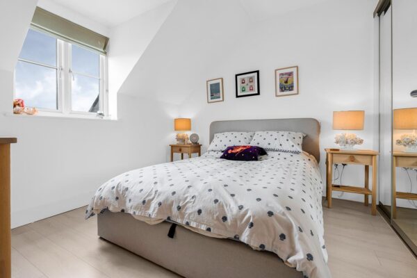 Henmarsh Court, Balls Park, Hertford