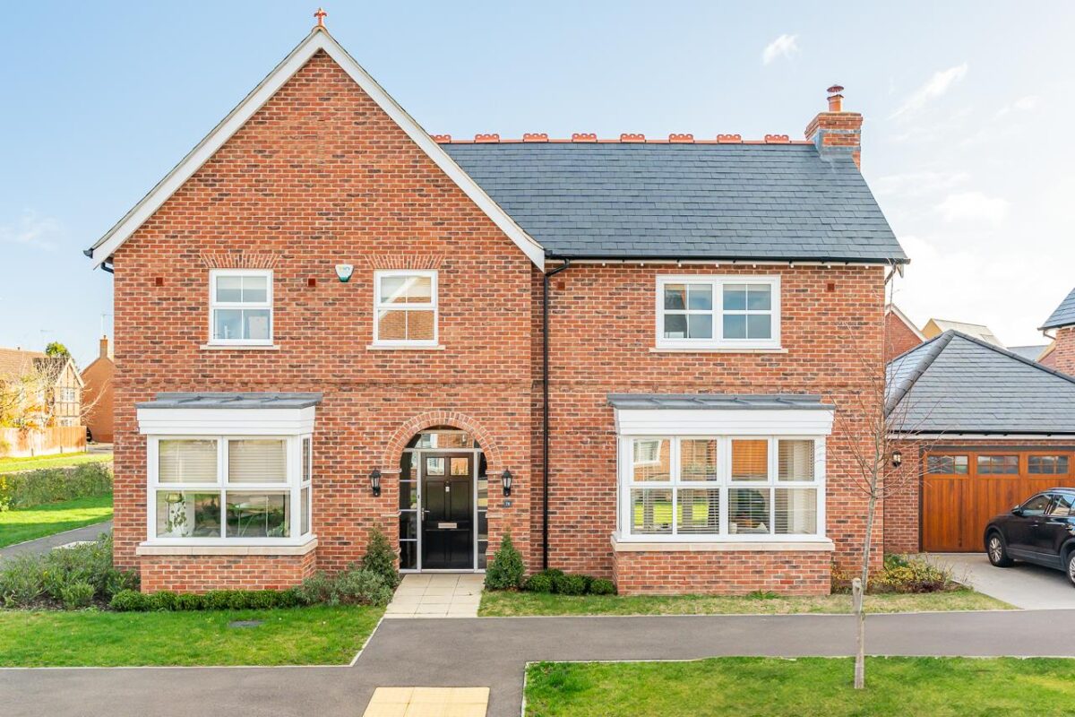 Taplow Avenue, Hertford