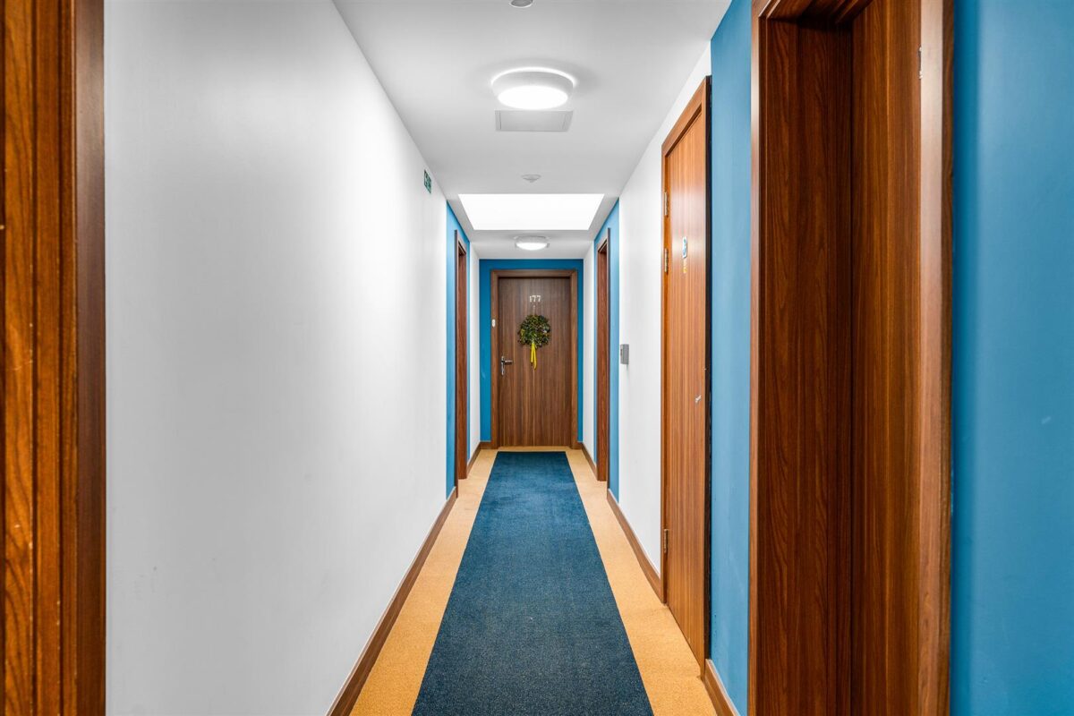 Smeaton Court, Hertford