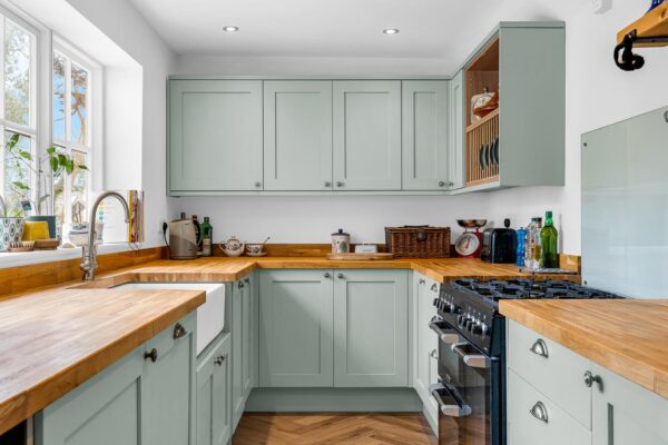 Harlow Road, Roydon, Harlow