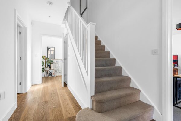 Taplow Avenue, Hertford