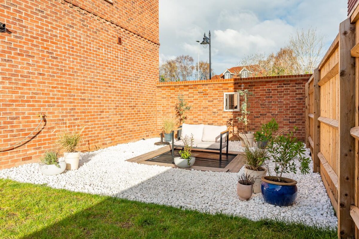 Taplow Avenue, Hertford