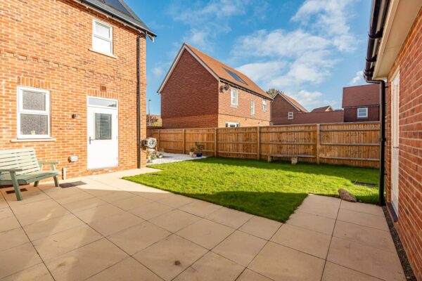 Taplow Avenue, Hertford