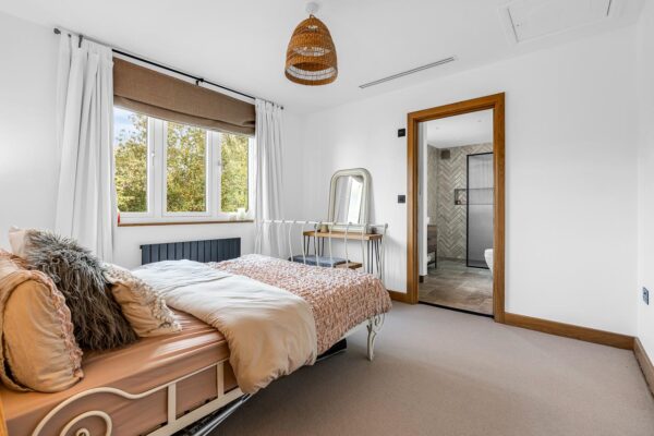 North Road, Hertford