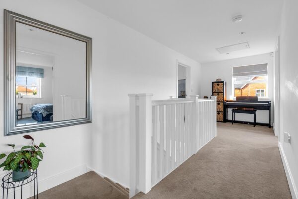 Taplow Avenue, Hertford