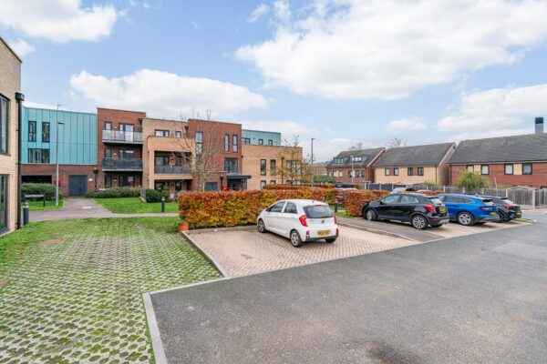 Cowper Close, Rowan Court, Ware