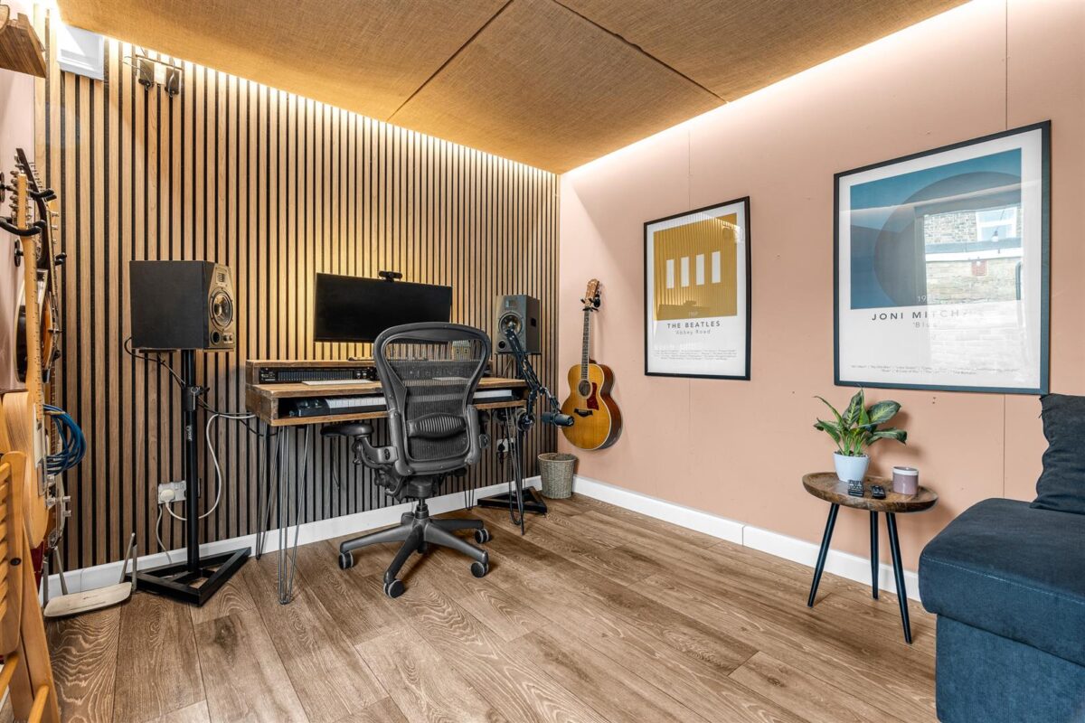 Dimsdale Street, Hertford