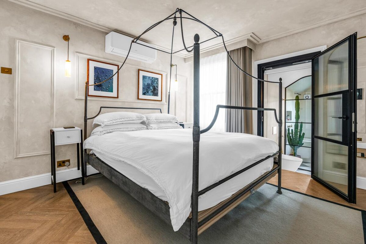 Rose Vale, Hoddesdon