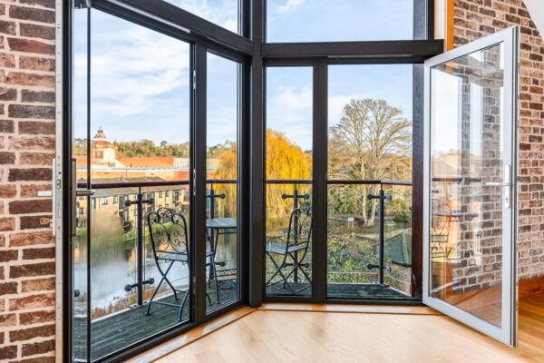 Maidenhead Street, Hertford