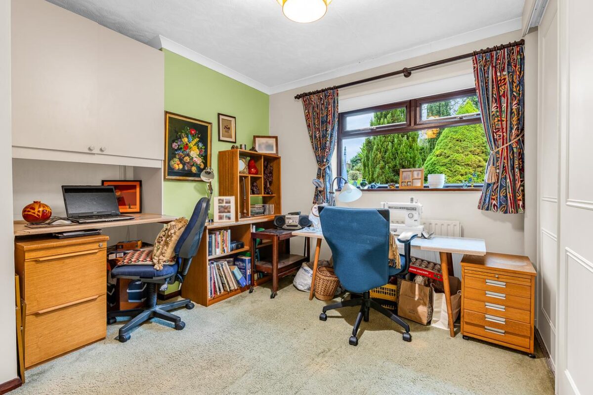 High Road, Stapleford, Hertford