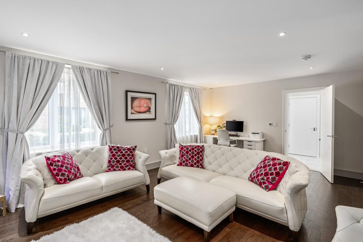 Ellison Close, Hunsdon, Ware