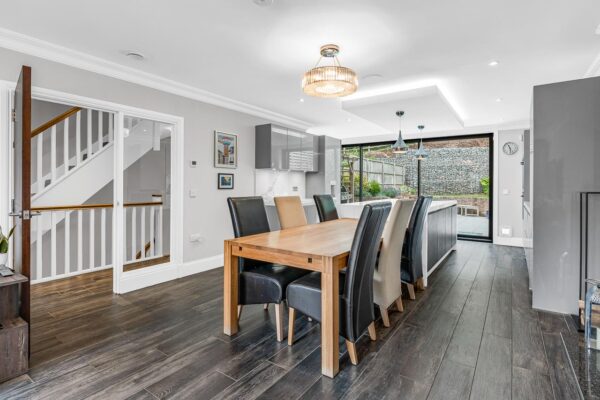 White Horse Close, Hertingfordbury, Hertford