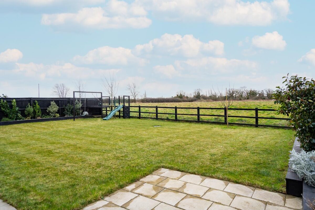 Ellison Close, Hunsdon, Ware