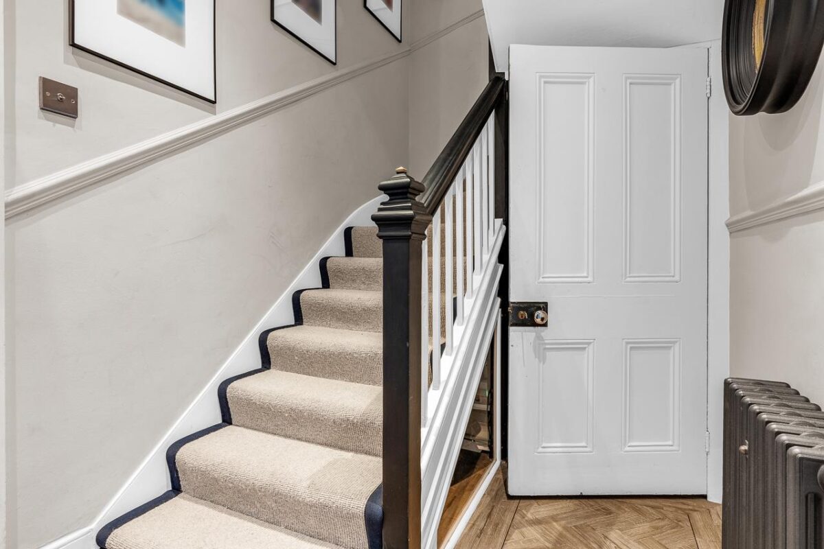 Rose Vale, Hoddesdon