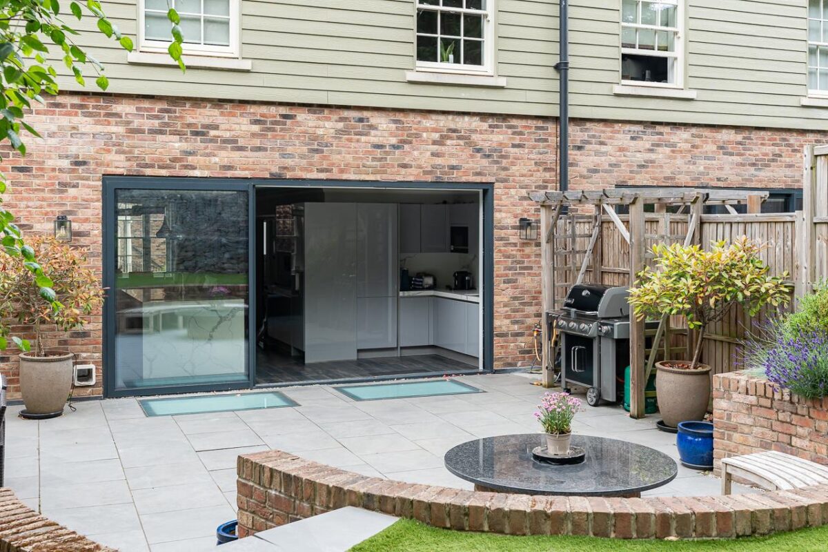 White Horse Close, Hertingfordbury, Hertford