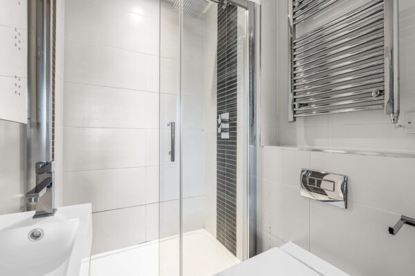 Maidenhead Street, Hertford