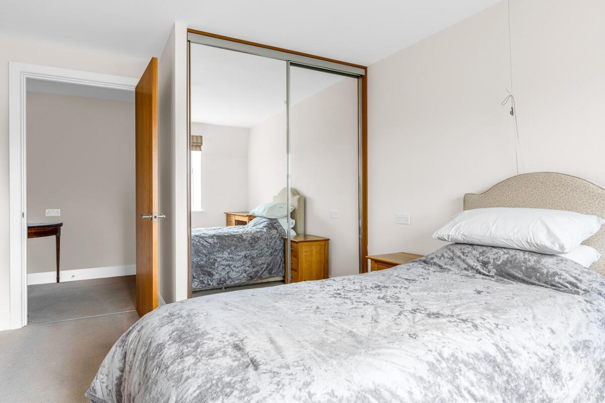 College Way, Welwyn Garden City