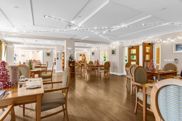 College Way, Welwyn Garden City